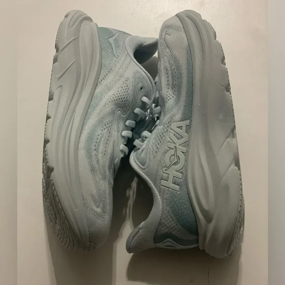 HOKA ONE ONE CLIFTON 10 sneakers - Picture 14 of 16